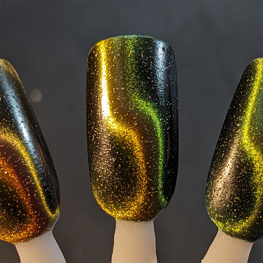 We Are Star Stuff - Gold Magnetic Multichrome & Reflective Glittter